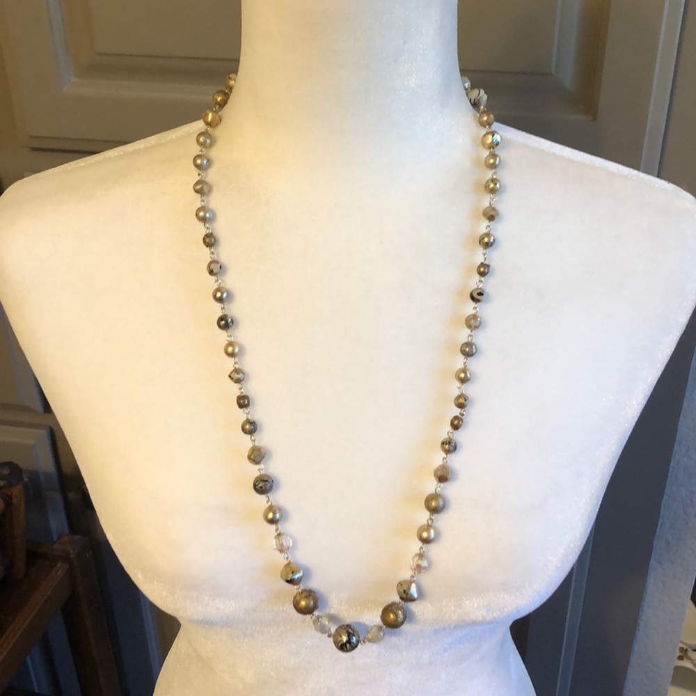 Vintage gold bead necklace